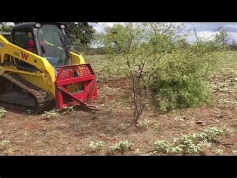 skidloader attachment grub n grade skid-steer loader|Skid Steer with GRUB N GRADE grubber attachment .